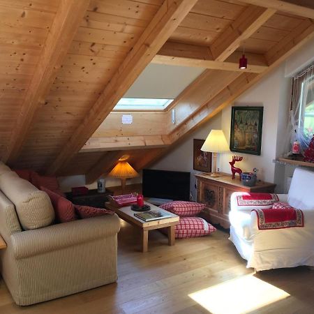 Mansarda Dolomiti Apartment Rasun di Sopra Luaran gambar