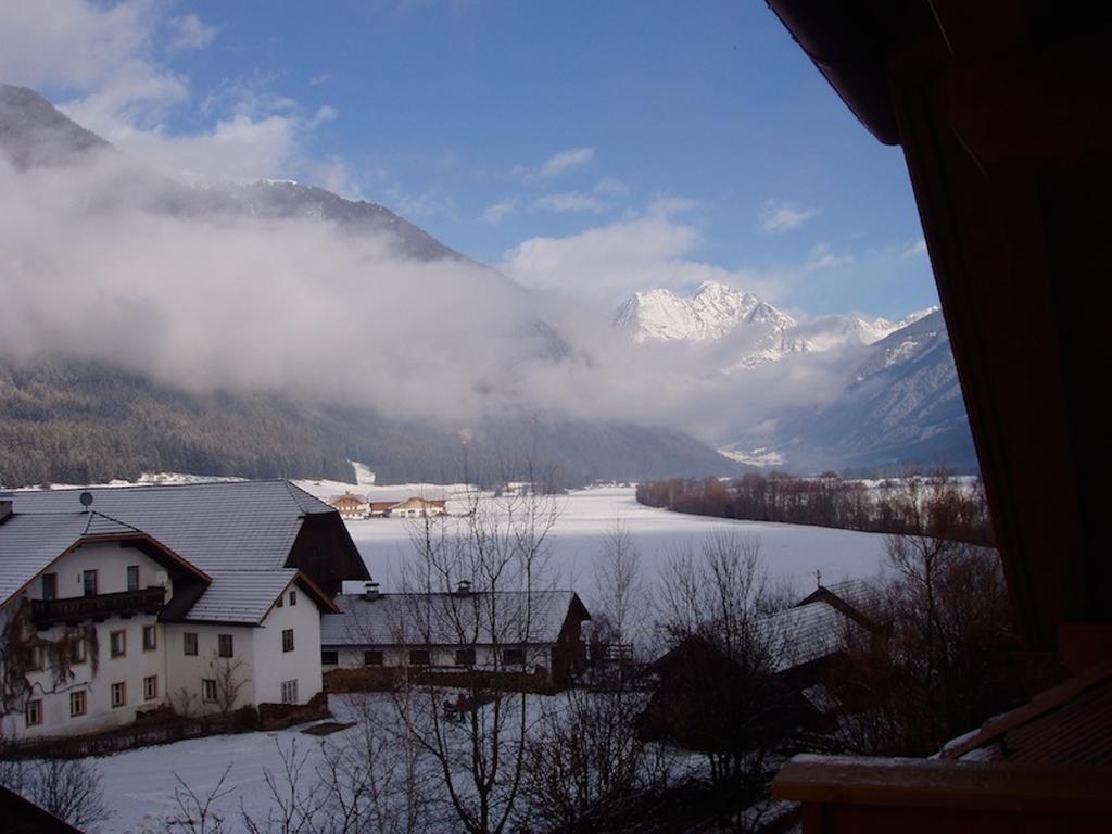 Mansarda Dolomiti Apartment Rasun di Sopra Luaran gambar